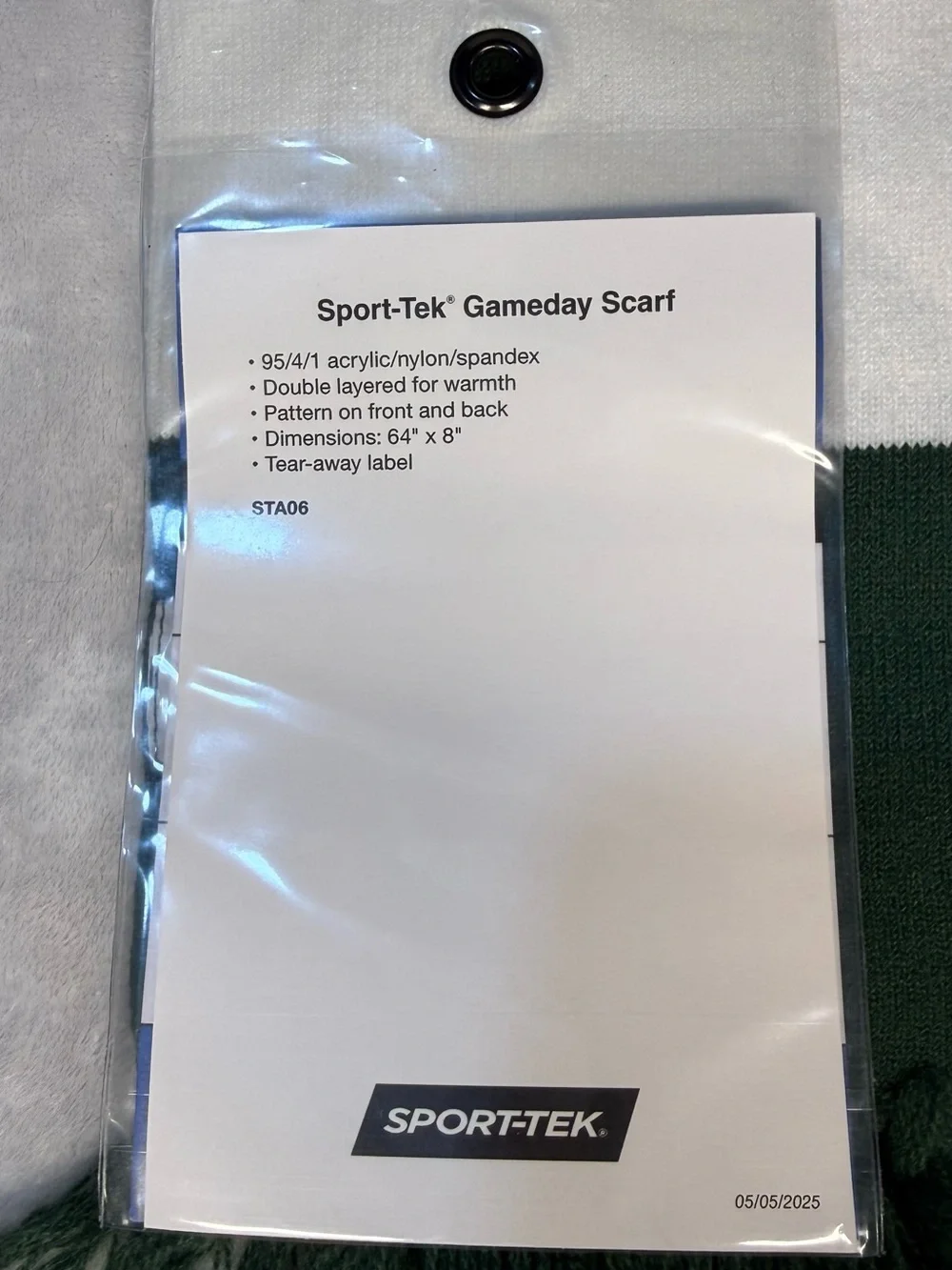 Sport-Tek Gameday Scarf Green White Badgers Embroidered NWT
